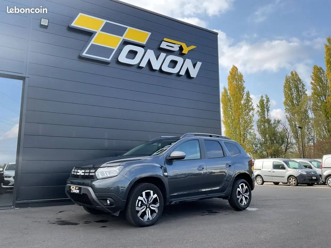 Dacia Duster 2023 photo 3