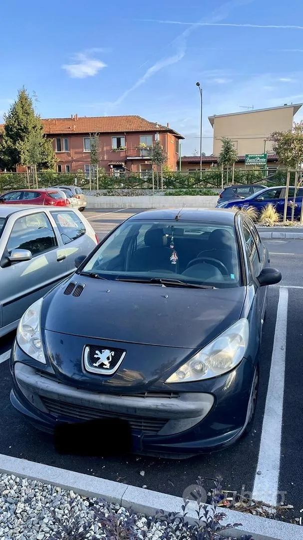 Peugeot 206 2010 photo 5