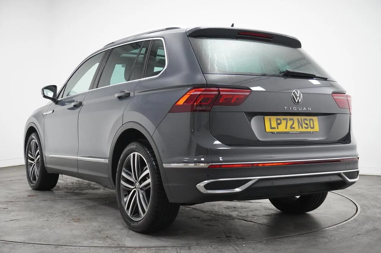 Volkswagen Tiguan 2023 photo 3