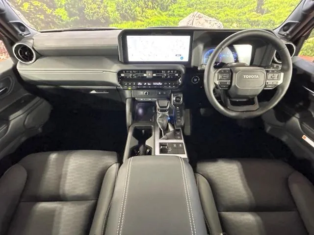 Toyota Land Cruiser 250 2025 photo 2