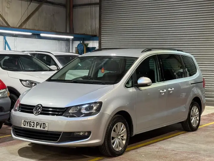 Volkswagen Sharan 2013 photo 3