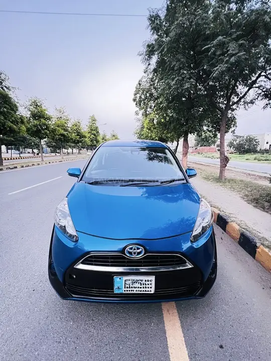 Toyota Sienta