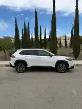 Toyota Corolla Cross 2026 photo 3