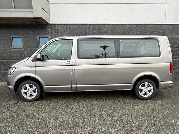 Volkswagen Caravelle 2017 photo 2
