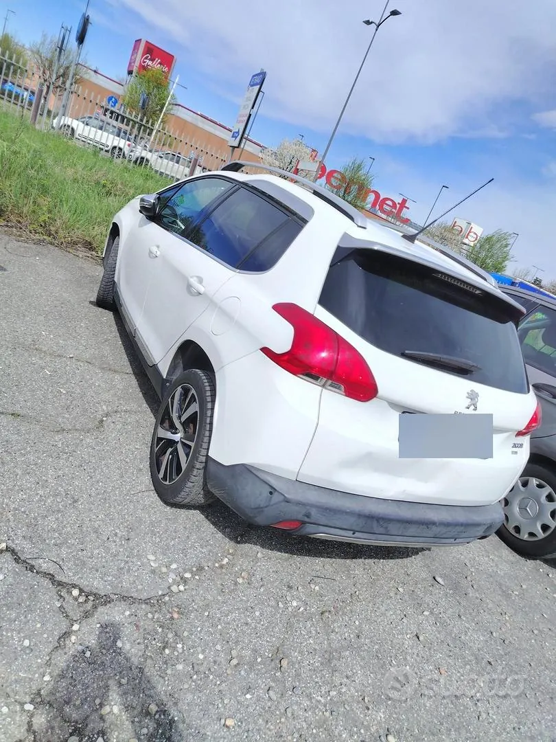 Peugeot 2008 2014 photo 4