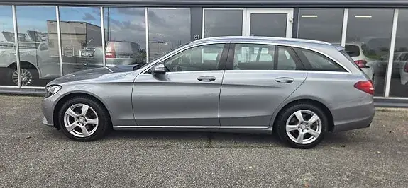 Mercedes-Benz C 2016 photo 2