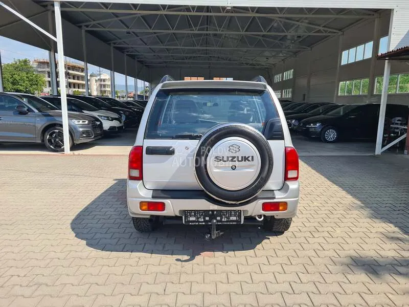 Suzuki Grand Vitara 2002 photo 4