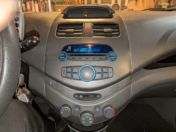 Chevrolet Spark 2012 photo 3