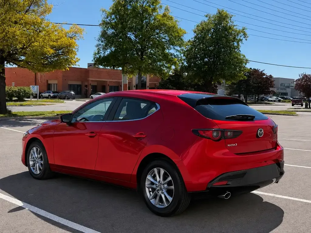 Mazda 3 2024 photo 4