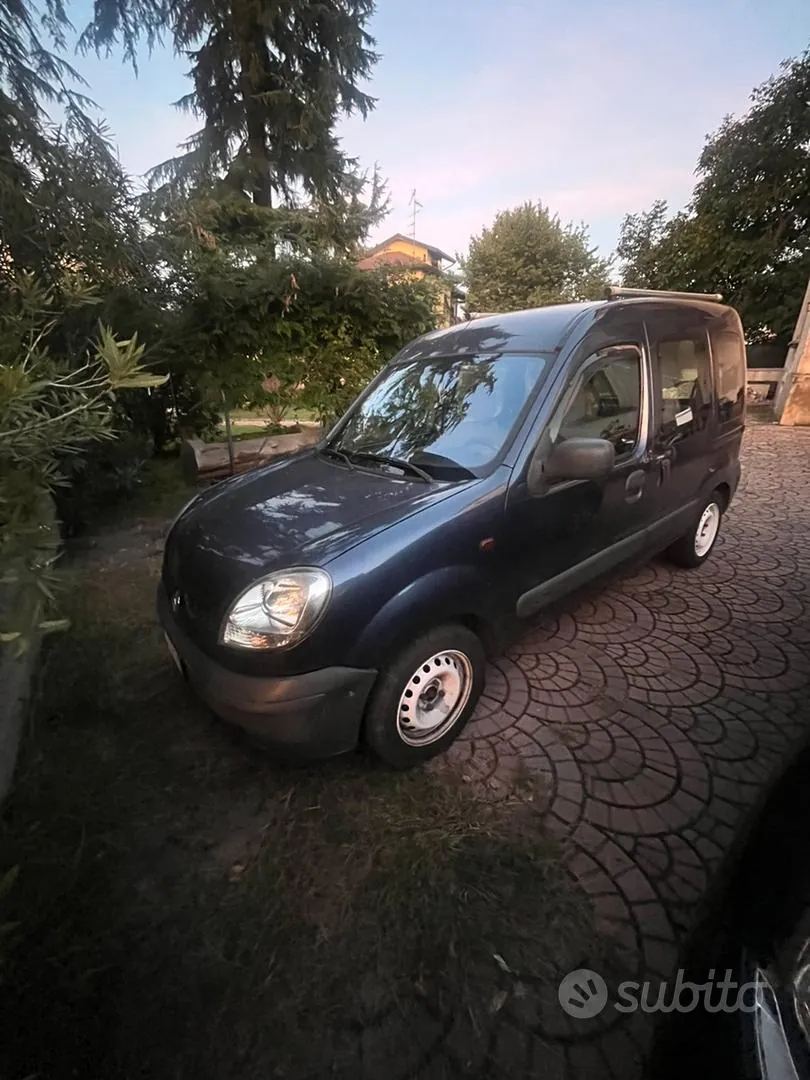 Renault Kangoo 2004 photo 3