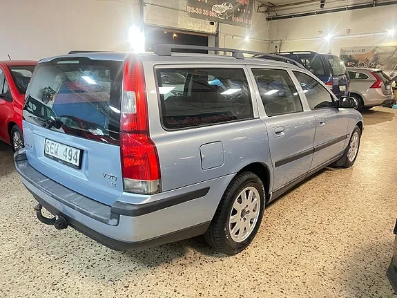 Volvo V70 2001 photo 4