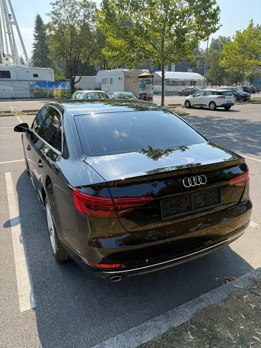 Audi A4 2016 photo 2