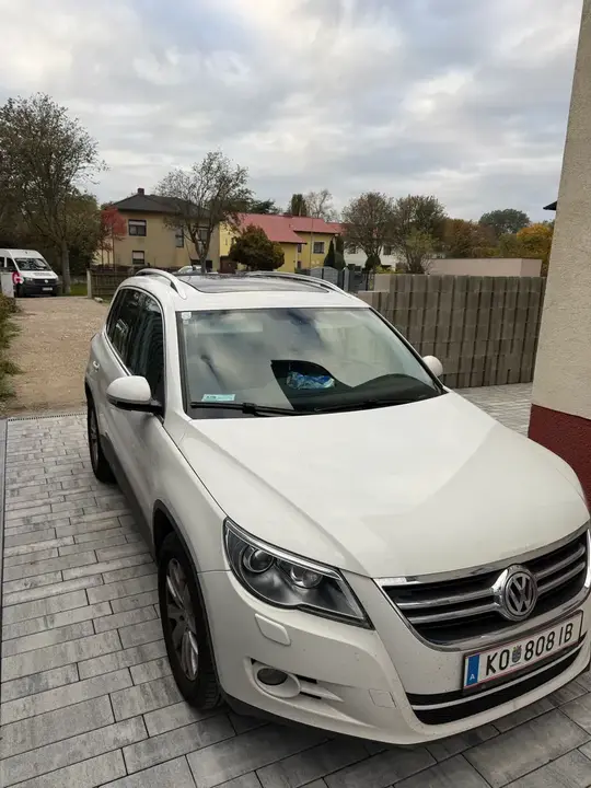 Volkswagen Tiguan 2008 photo 3
