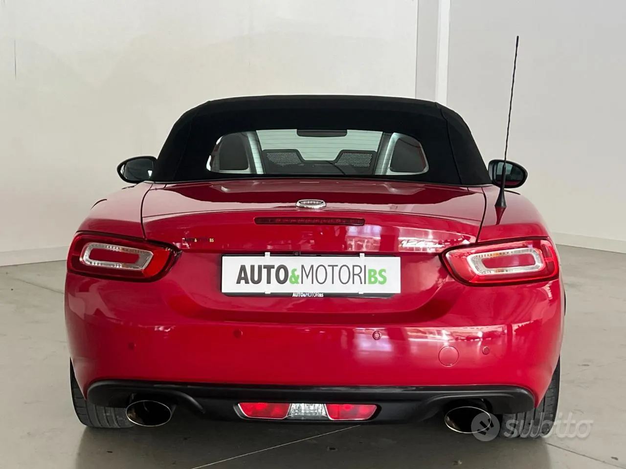 Fiat 124 Spider 2016 photo 5