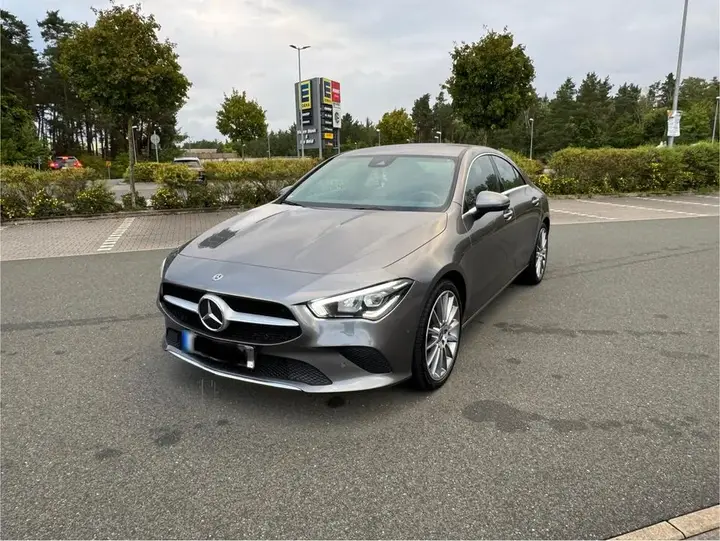 Mercedes-Benz Cla 180