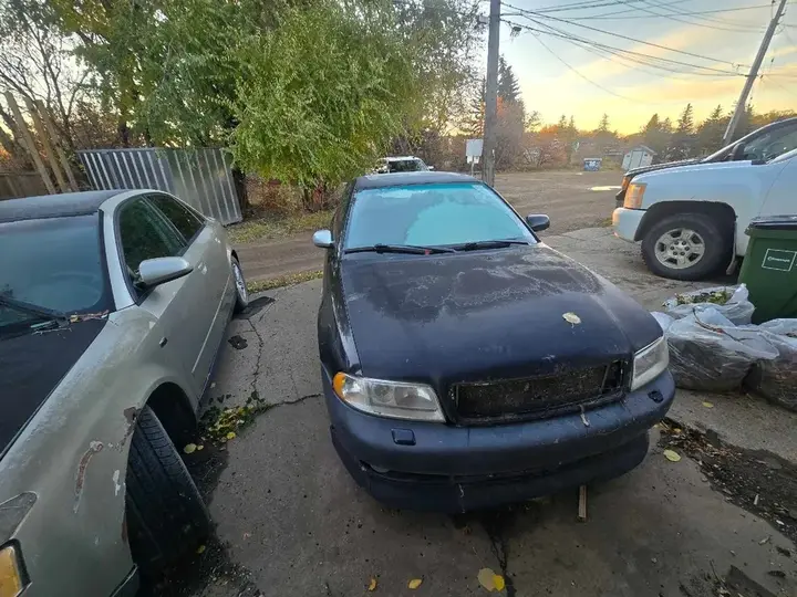 Audi A4 2000 photo 3