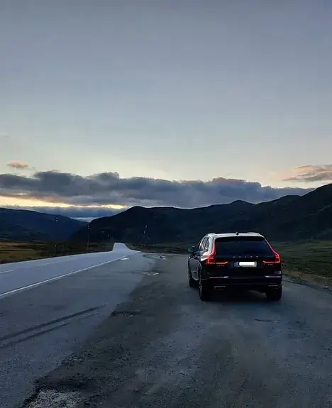 Volvo Xc60 2019 photo 3
