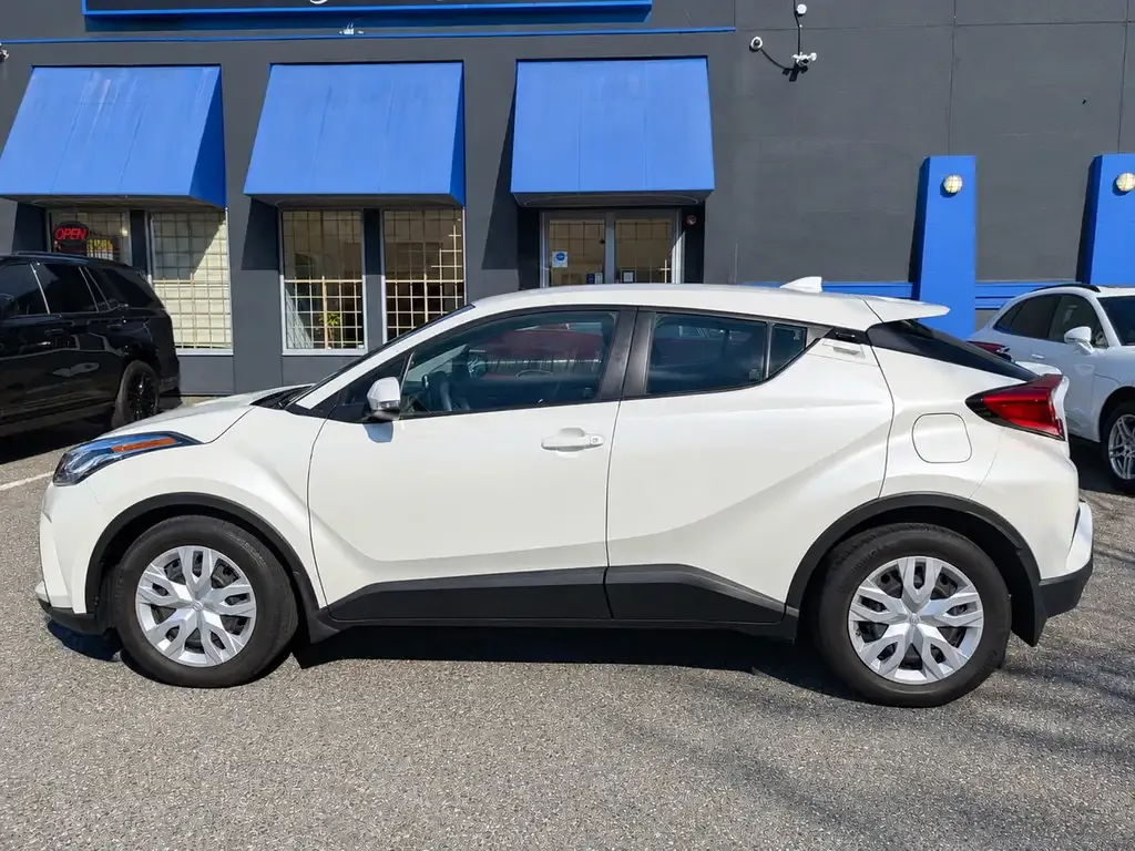 Toyota C-Hr 2021 photo 5