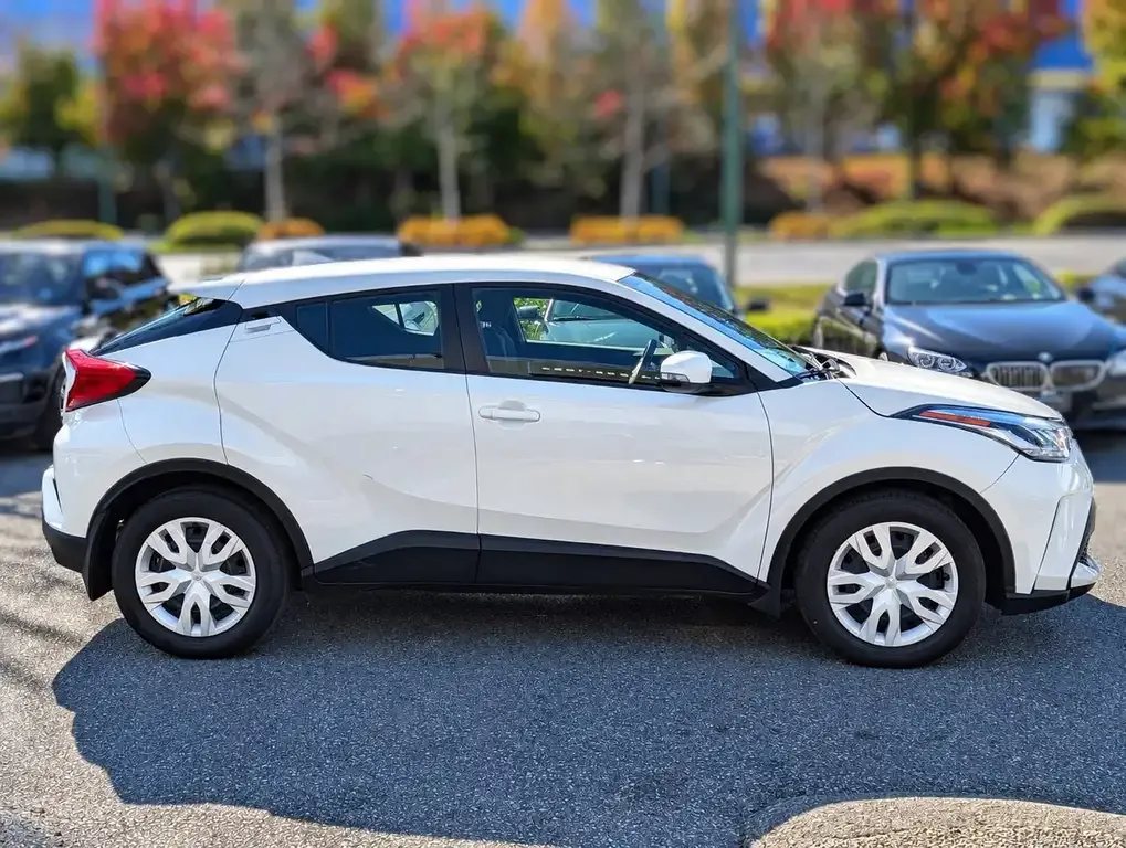Toyota C-Hr 2021 photo 4