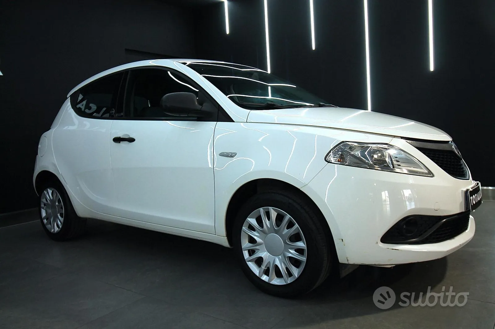 Lancia Ypsilon 2020 photo 2