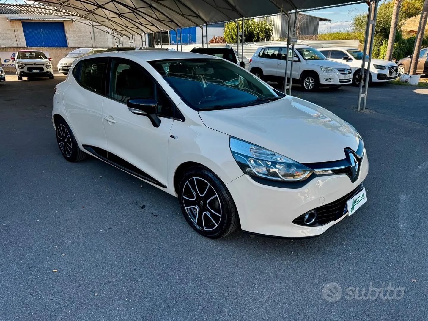 Renault Clio 2016 photo 2