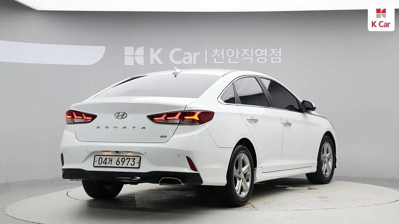 Hyundai Sonata 2019 photo 2