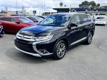 Mitsubishi Outlander 2017 photo 4