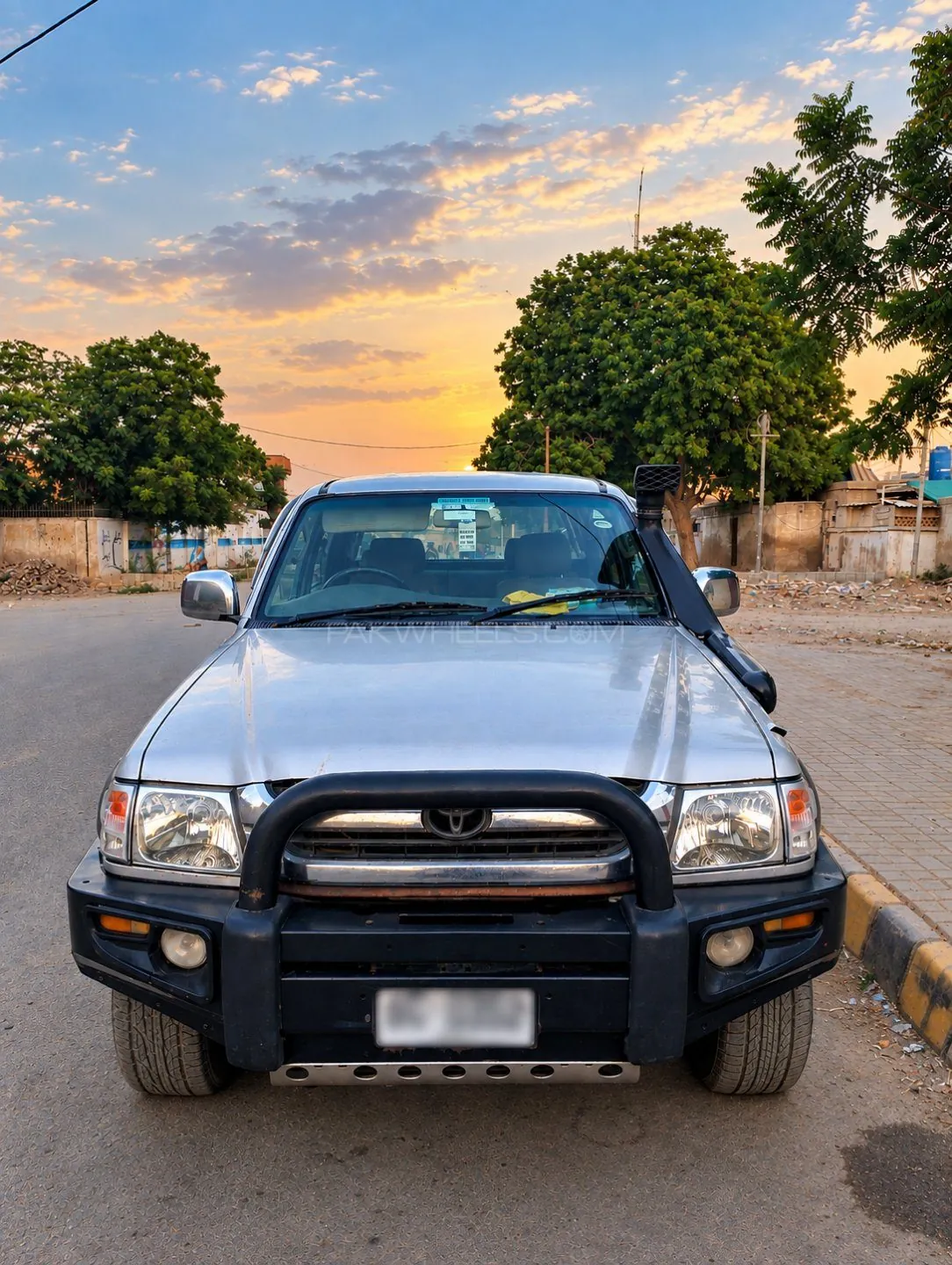 Toyota Hilux