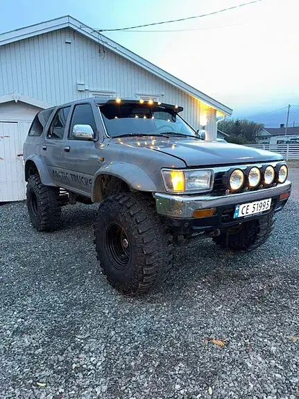 Toyota 4Runner 1992 photo 3