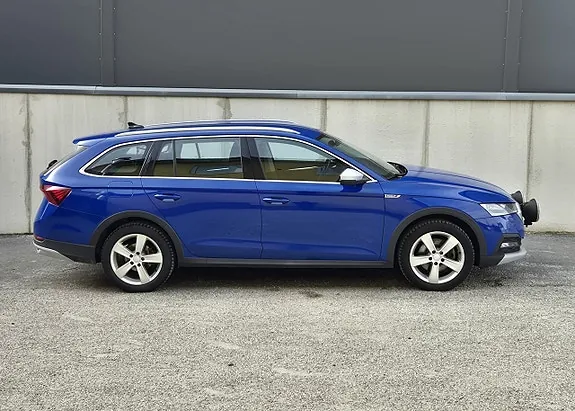 Skoda Octavia Scout 2022 photo 2
