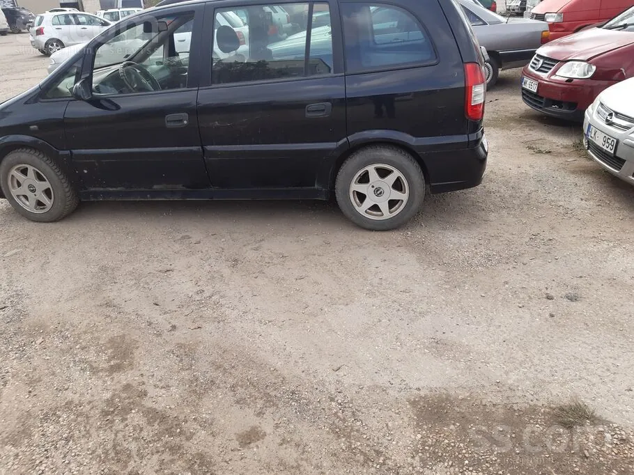 Opel Zafira 2003 photo 3