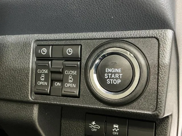 Daihatsu Mouve Canvas Stripe Turbo 2026 photo 5