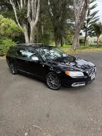 Volvo V70 2010 photo 3