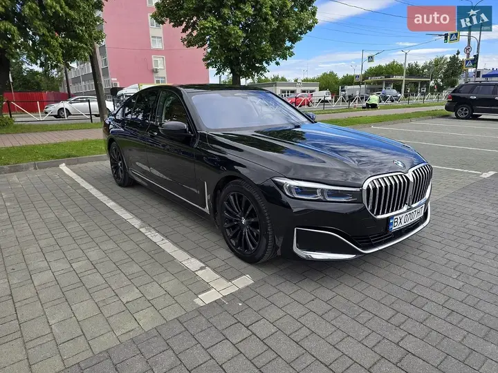 BMW 7 Series 2019 photo 3