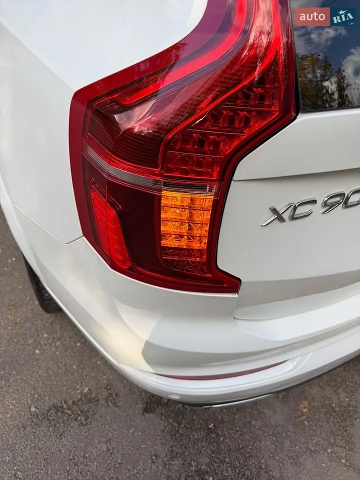 Volvo Xc90 2017 photo 4