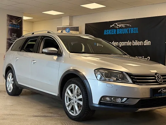 Volkswagen Passat 2012 photo 2