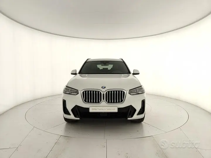 BMW X3 2024 photo 2