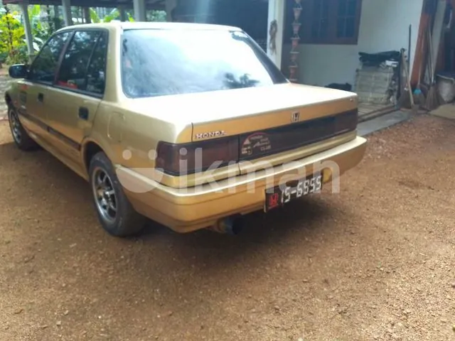Honda Civic 1990 photo 2