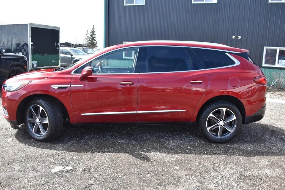 Buick Enclave 2020 photo 2