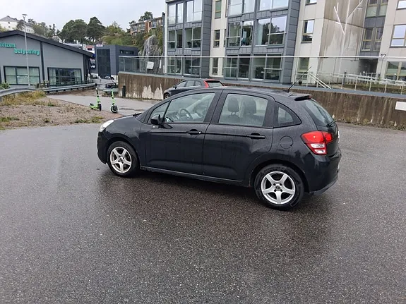 Citroen C3 2010 photo 3