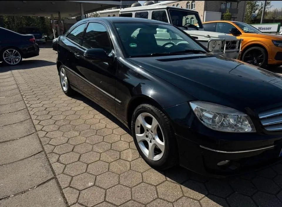 Mercedes-Benz C 180