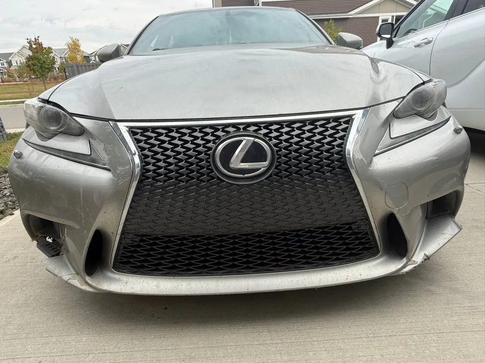 Lexus Is250