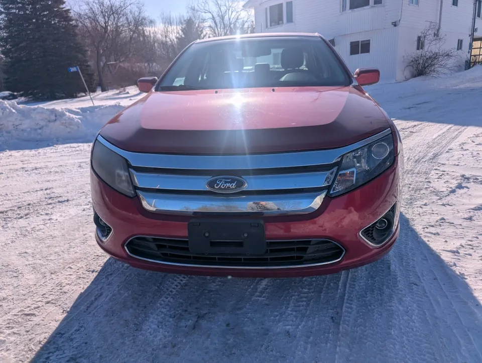 Ford Fusion 2011 photo 2