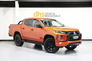 Mitsubishi Triton 2023 photo 2