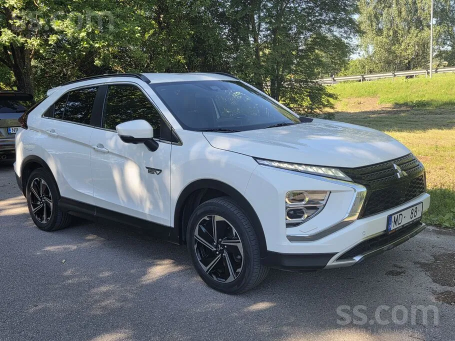 Mitsubishi Eclipse Cross 2022 photo 2