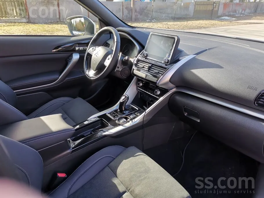 Mitsubishi Eclipse Cross 2022 photo 4