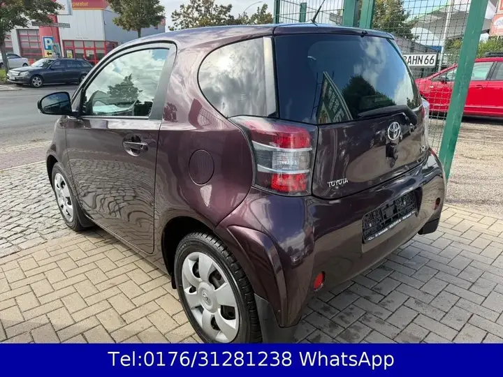 Toyota Iq