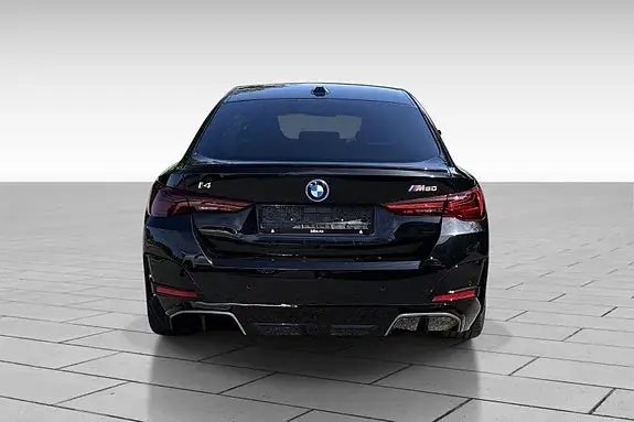 BMW I4 2025 photo 5