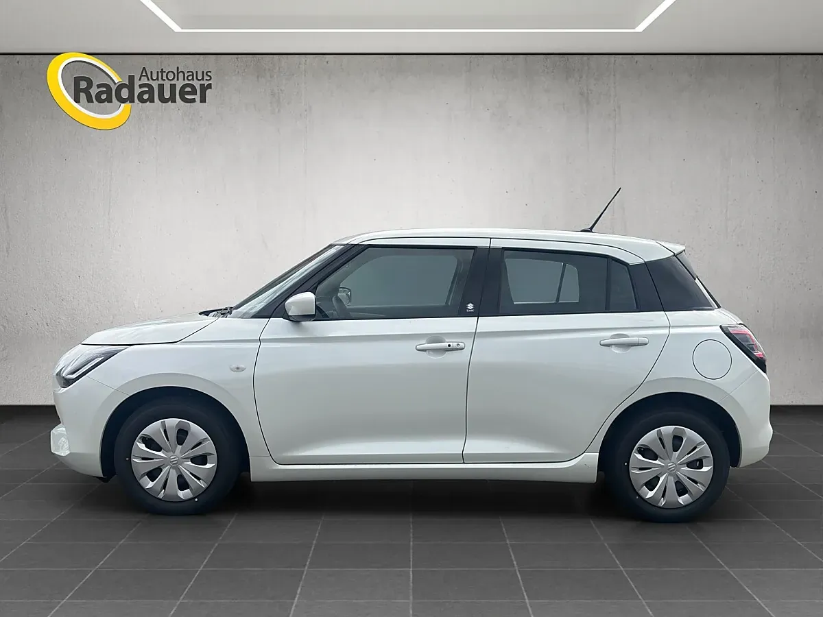 Suzuki Swift photo 2