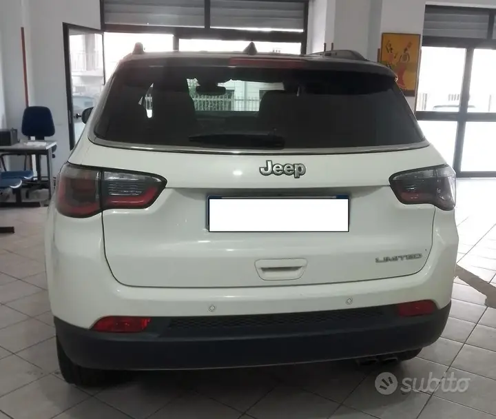 Jeep Compass 2018 photo 2